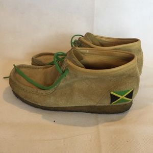 jamaican wallabees